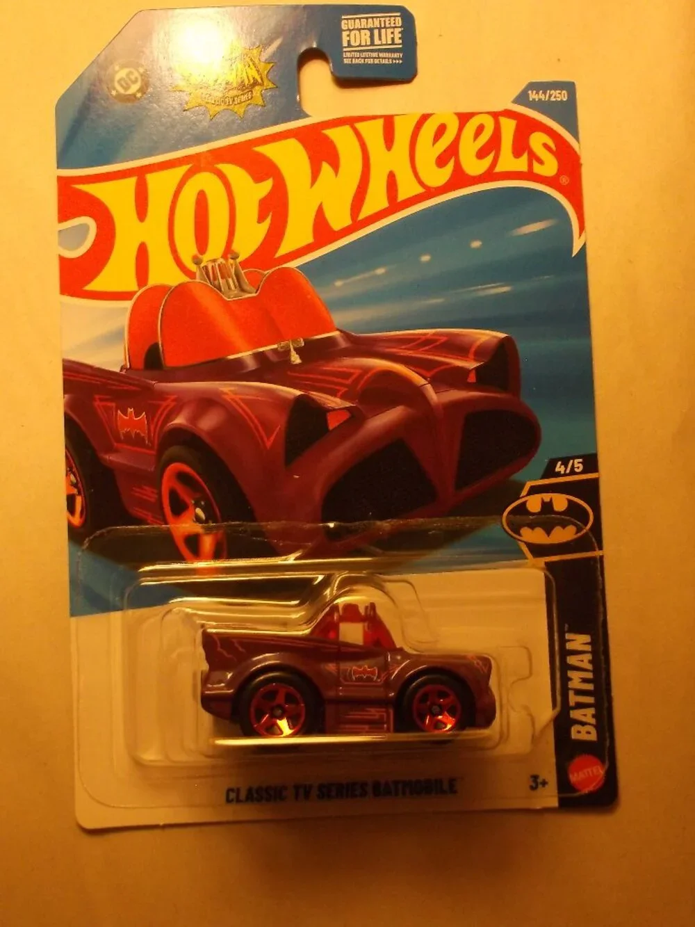 NWT Hot Wheels Batman Vehicles – Batmobile & Batboat 4‑Pack Bundle